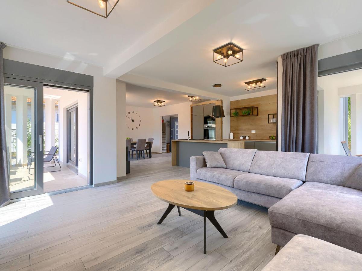 Holiday Home Villa Essea By Interhome Kanfanar Exterior photo